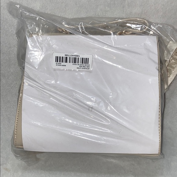 White Valentino Orlandi Crossbody Bag nwt - Picture 15 of 15